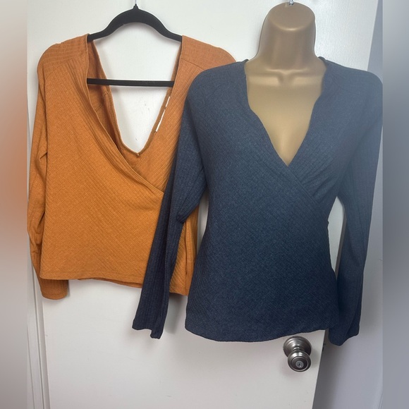 Maeve By Anthropologie Lot of Two;Yellow & Gray Ribbed V-Neck Tops NWOT Both L - Picture 1 of 16